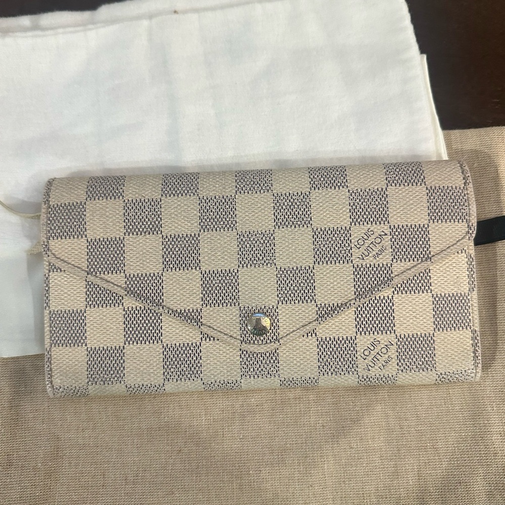 Louis Vuitton Damier Azur Josephine wallet